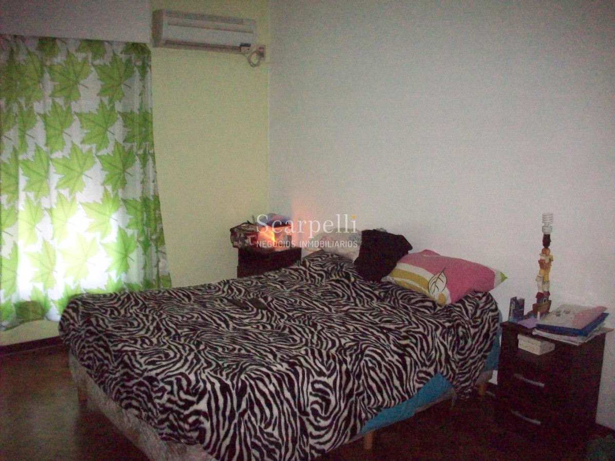 Casa ID.12510 - Terreno exclusivo en Malvín con 30 mts de frente proximo a la Rambla y al Parque Baroffio.-