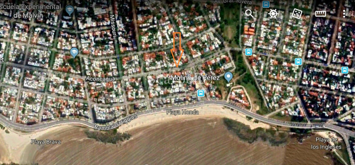 Casa ID.12510 - Terreno exclusivo en Malvín con 30 mts de frente proximo a la Rambla y al Parque Baroffio.-
