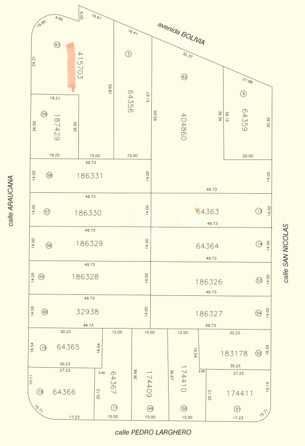 Casa ID.12722 - Importante Esquina en el 2do. Centro Comercial de Carrasco Próximo Rambla.- Ideal Reciclar en Locales Comerciales & Propiedad Horizontal.-