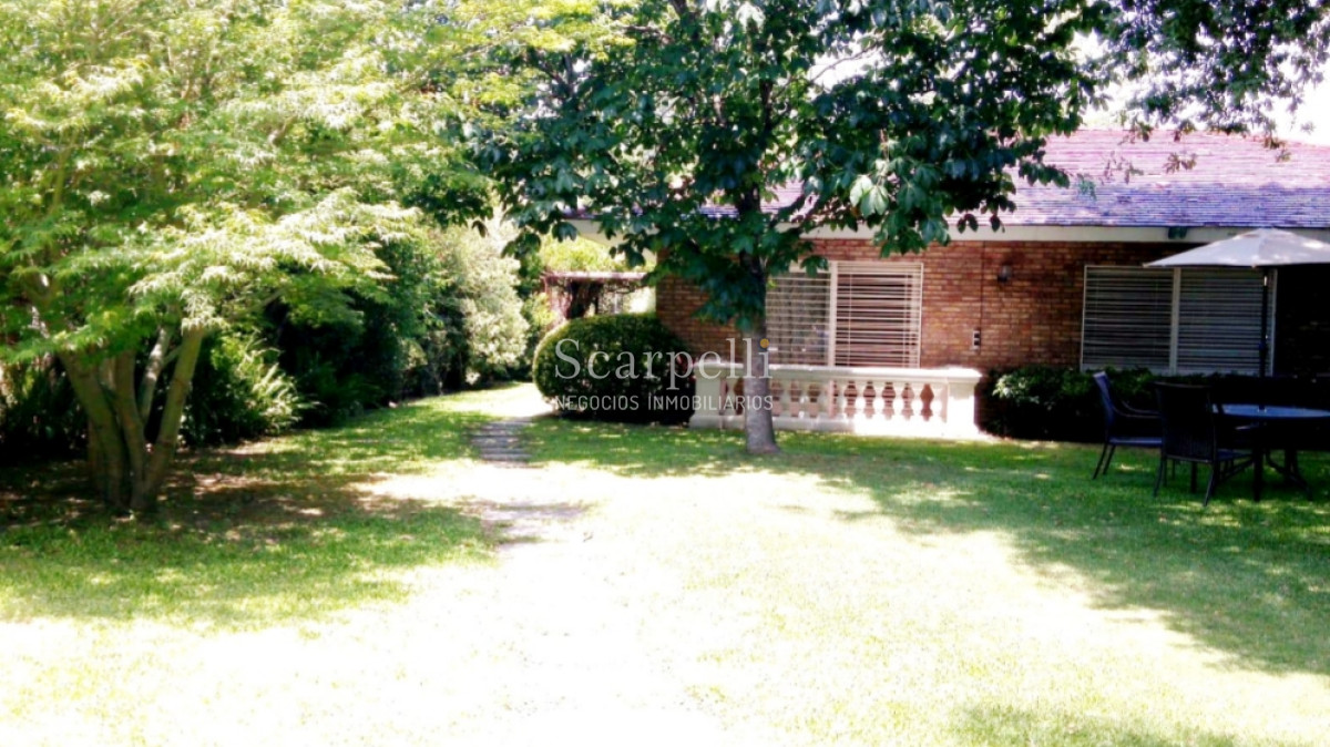 Casa ID.13364 - Magnífica residencia con más de 300 m2 edificados en una planta próximo a Lawn Tennis