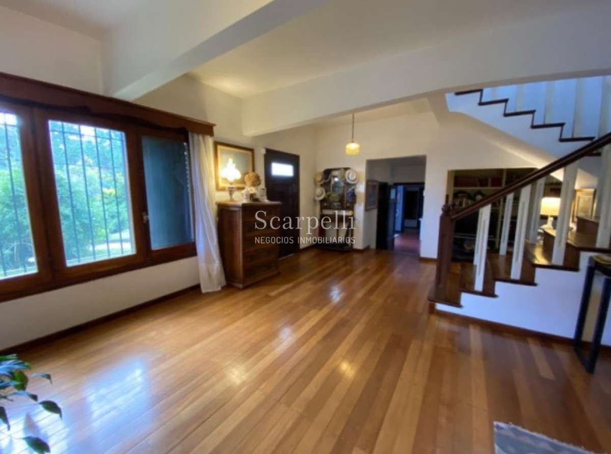 Casa ID.13602 - Relevante Chalet Parada 15 Mansa en 1000 m2 de terreno y 400 mts. edificados a tan solo 150 mts.  de la playa