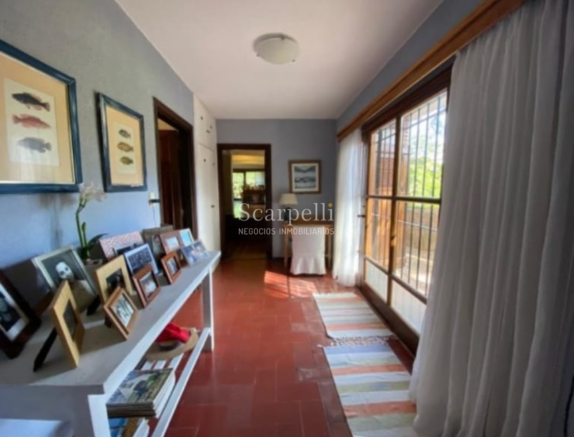 Casa ID.13602 - Relevante Chalet Parada 15 Mansa en 1000 m2 de terreno y 400 mts. edificados a tan solo 150 mts.  de la playa