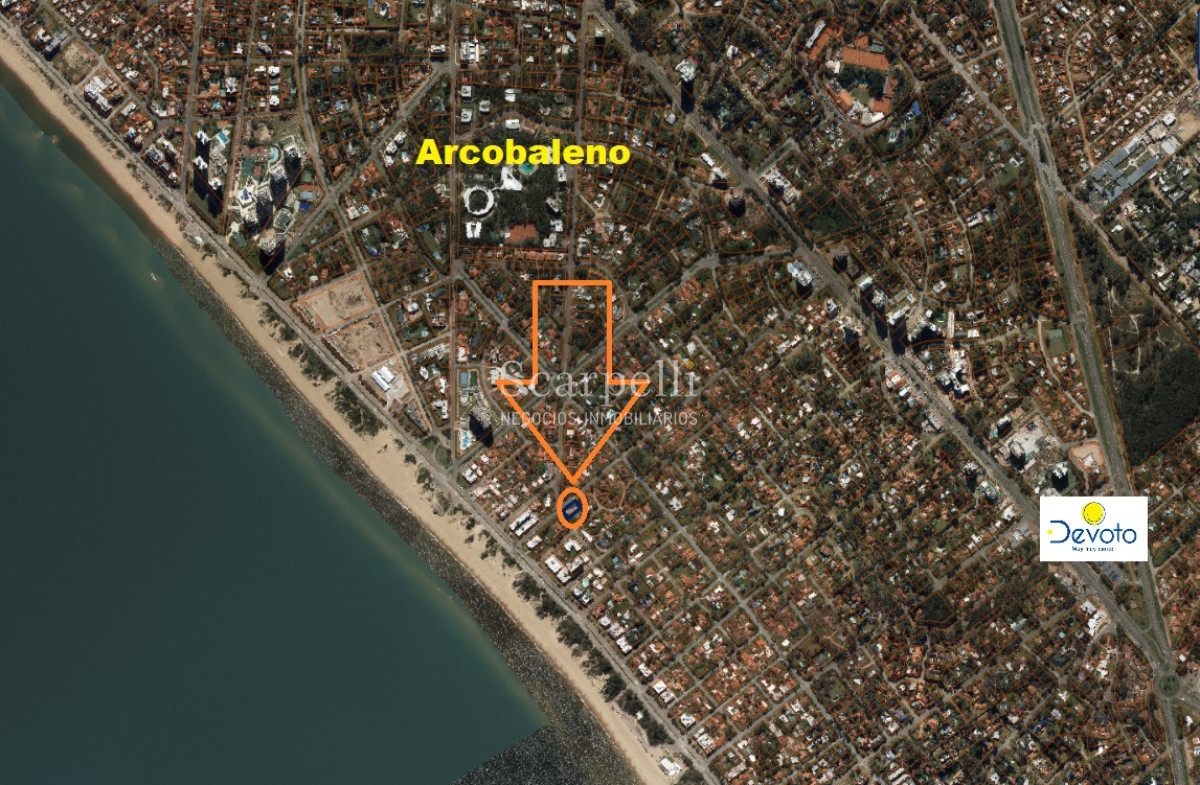 Casa ID.13602 - Relevante Chalet Parada 15 Mansa en 1000 m2 de terreno y 400 mts. edificados a tan solo 150 mts.  de la playa