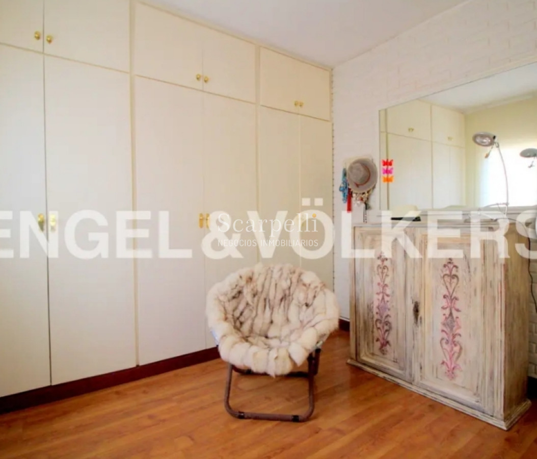 Casa ID.13693 - Horacio Quiroga: Impecable Chalet próximo Arocena & Alte. Harwood.-