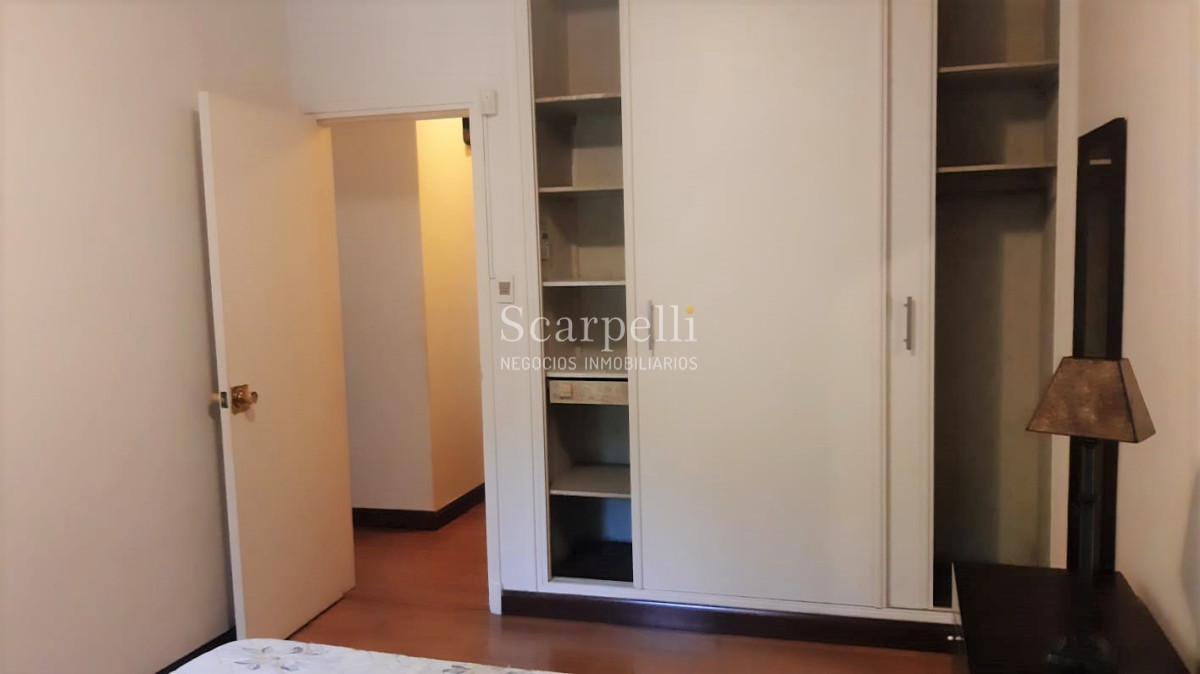 Casa ID.13693 - Horacio Quiroga: Impecable Chalet próximo Arocena & Alte. Harwood.-
