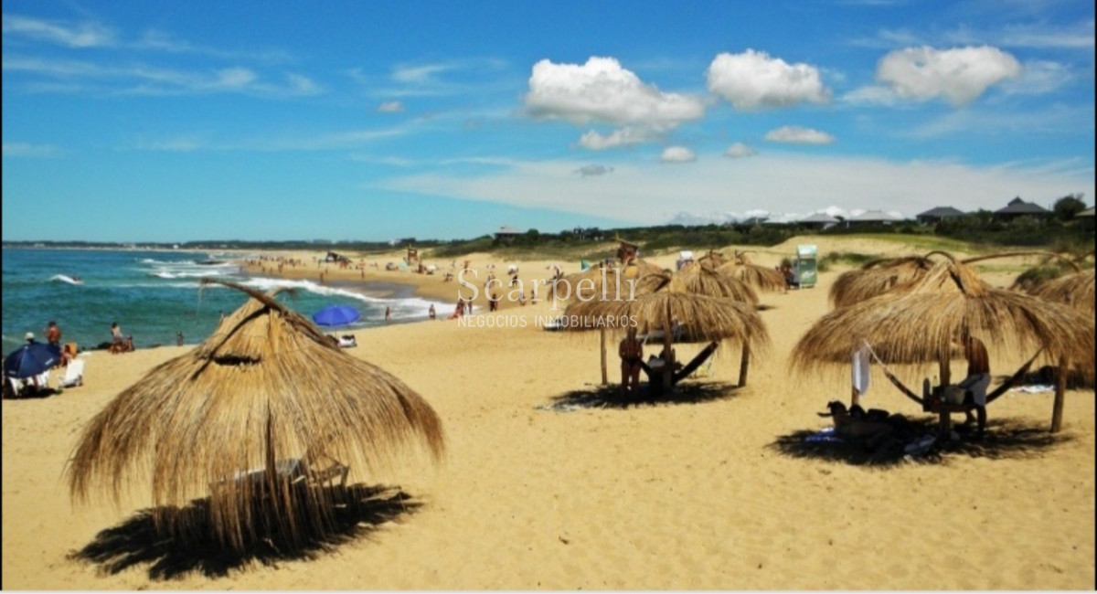 Casa ID.13767 - La Paloma A pocos mts. de La Balconada  1300 m2 con  2 Chalet Prontos para Disfrutar Este Verano !