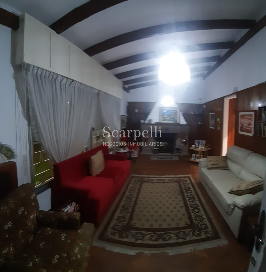 Casa ID.13955 - Coimbra Padrón Único 1 planta gran estar comedor con estufa a leña &  precioso fondo con Piscina.-