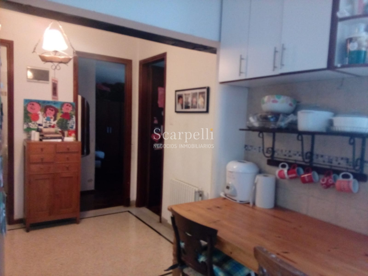 Casa ID.14532 - Propiedad Horizontal de Bajos con gran fondo verde 2 dormitorios 2 baños barbacoa + garage Todo a nuevo.-