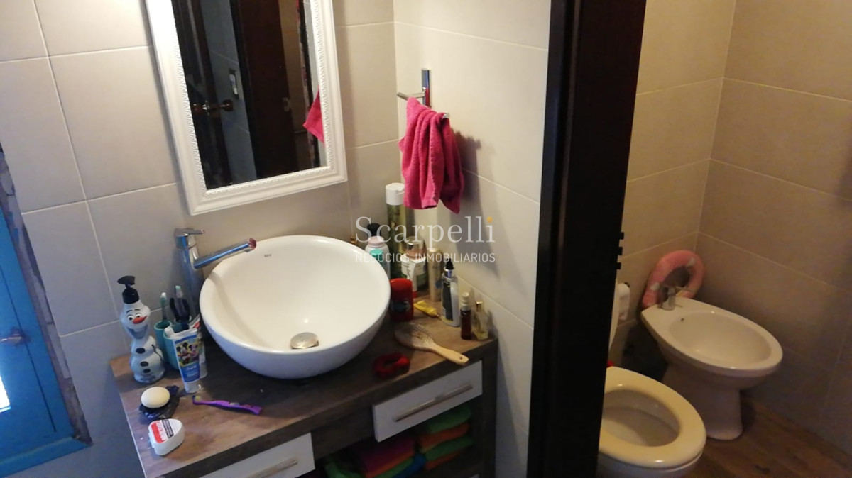 Casa ID.16805 - Gran Residencia Estilo Bungalow Francés con el sello del Arq. Labonora