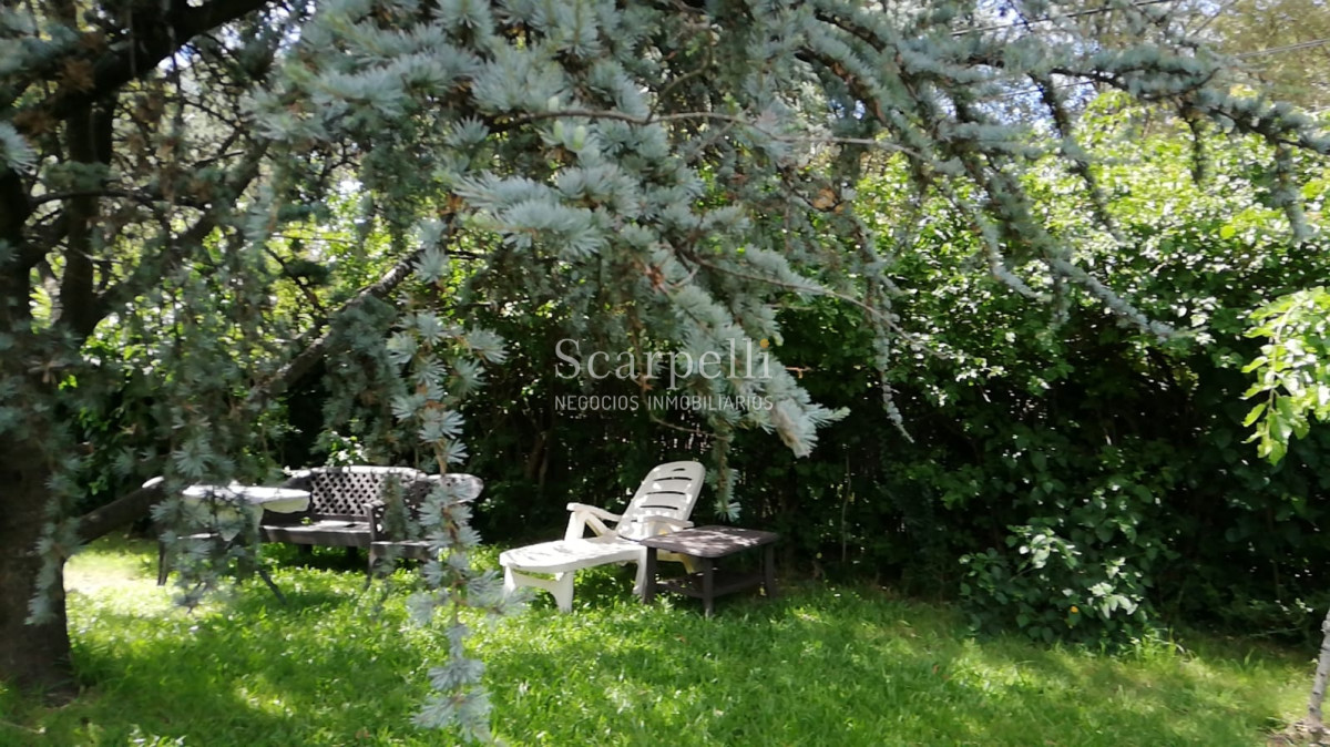 Casa ID.16805 - Gran Residencia Estilo Bungalow Francés con el sello del Arq. Labonora