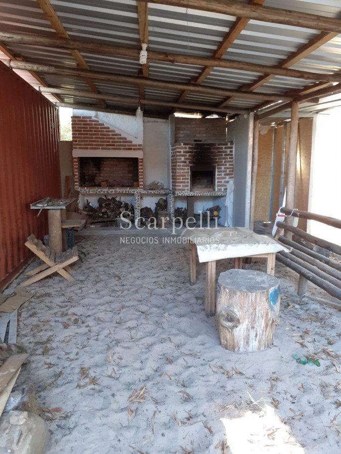 Casa ID.18020 - Belo Horizonte: Gran terreno con Casa Principal + Salon o Playroom independiente + Container 12 mts : Ideal Pequeña Posada