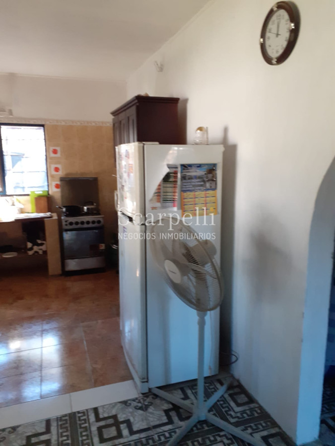 Casa ID.18020 - Belo Horizonte: Gran terreno con Casa Principal + Salon o Playroom independiente + Container 12 mts : Ideal Pequeña Posada