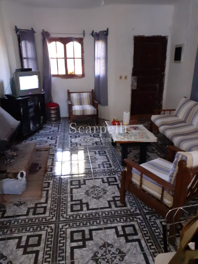 Casa ID.18020 - Belo Horizonte: Gran terreno con Casa Principal + Salon o Playroom independiente + Container 12 mts : Ideal Pequeña Posada