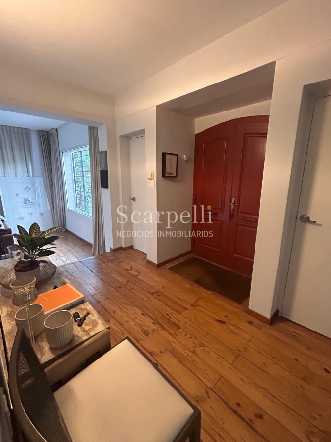 Casa ID.50400 - Estilo Colonial Parque Miramar Impecable 4 dormitorios suite Barbacoa Piscina Climatizada