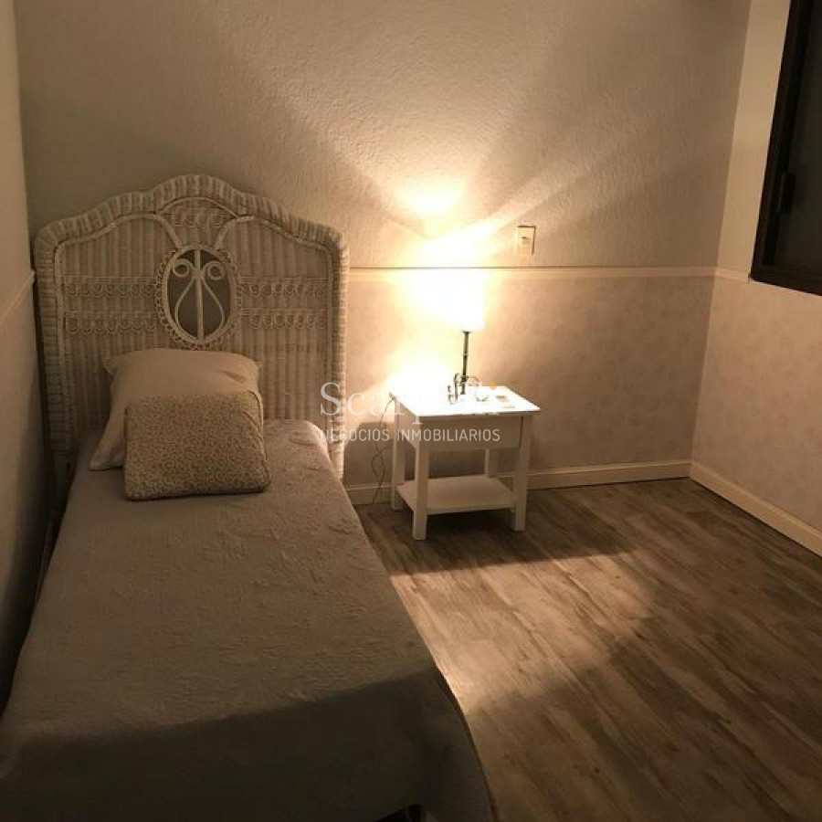 Casa ID.20274 - Importante Chalet con Tejas Vidriadas prox. Av. Francia Parada 7 Mansa