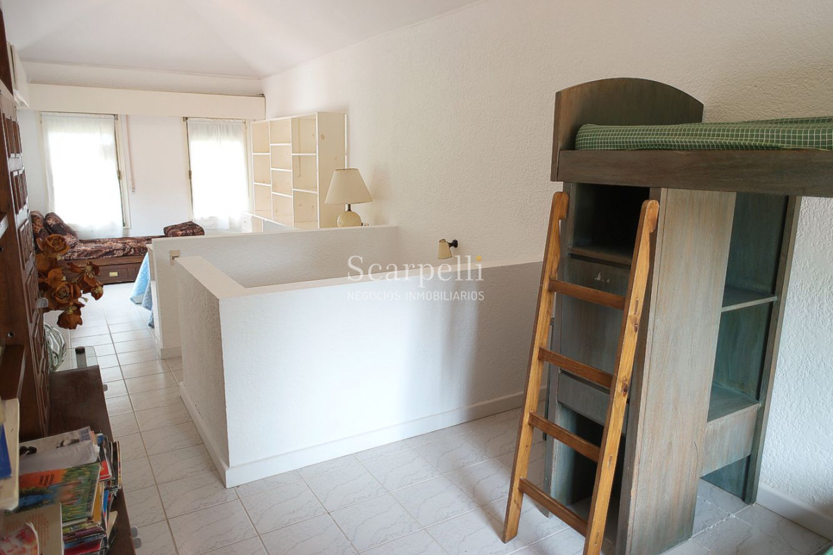 Casa ID.21994 - Excelente casa en Parada 10 de Playa Brava - San Rafael.
