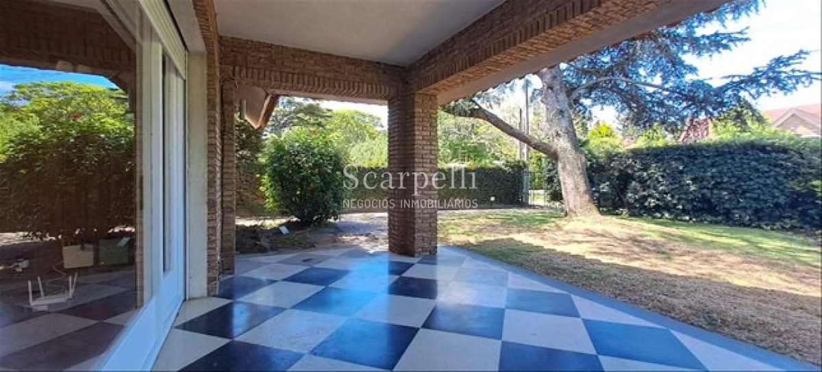 Casa ID.2 - Alquiler Casa Carrasco 3 Dormitorios Servicio Piscina Fondo