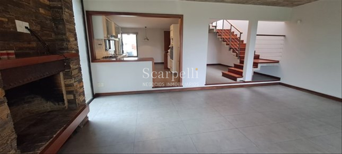 Casa ID.3 - Alquiler Casa Barrio San Nicolás 3 Dormitorios Suite