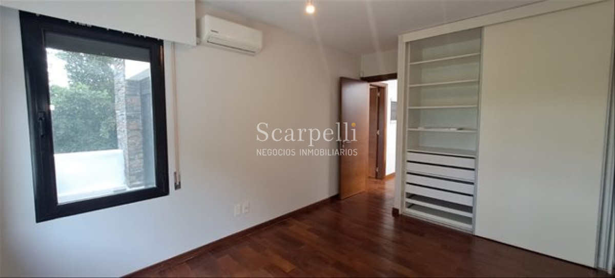 Casa ID.3 - Alquiler Casa Barrio San Nicolás 3 Dormitorios Suite