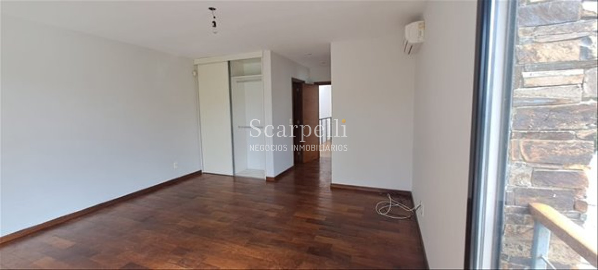 Casa ID.3 - Alquiler Casa Barrio San Nicolás 3 Dormitorios Suite