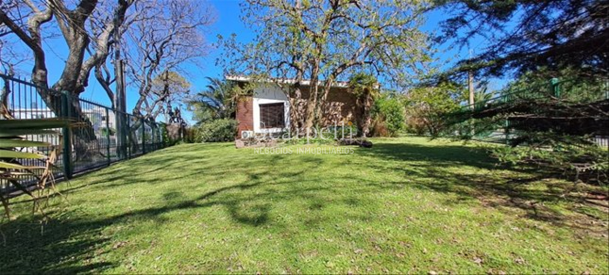 Casa ID.39 - Venta Casa Punta Gorda 4 Dormitorios Servicio Calefacción P