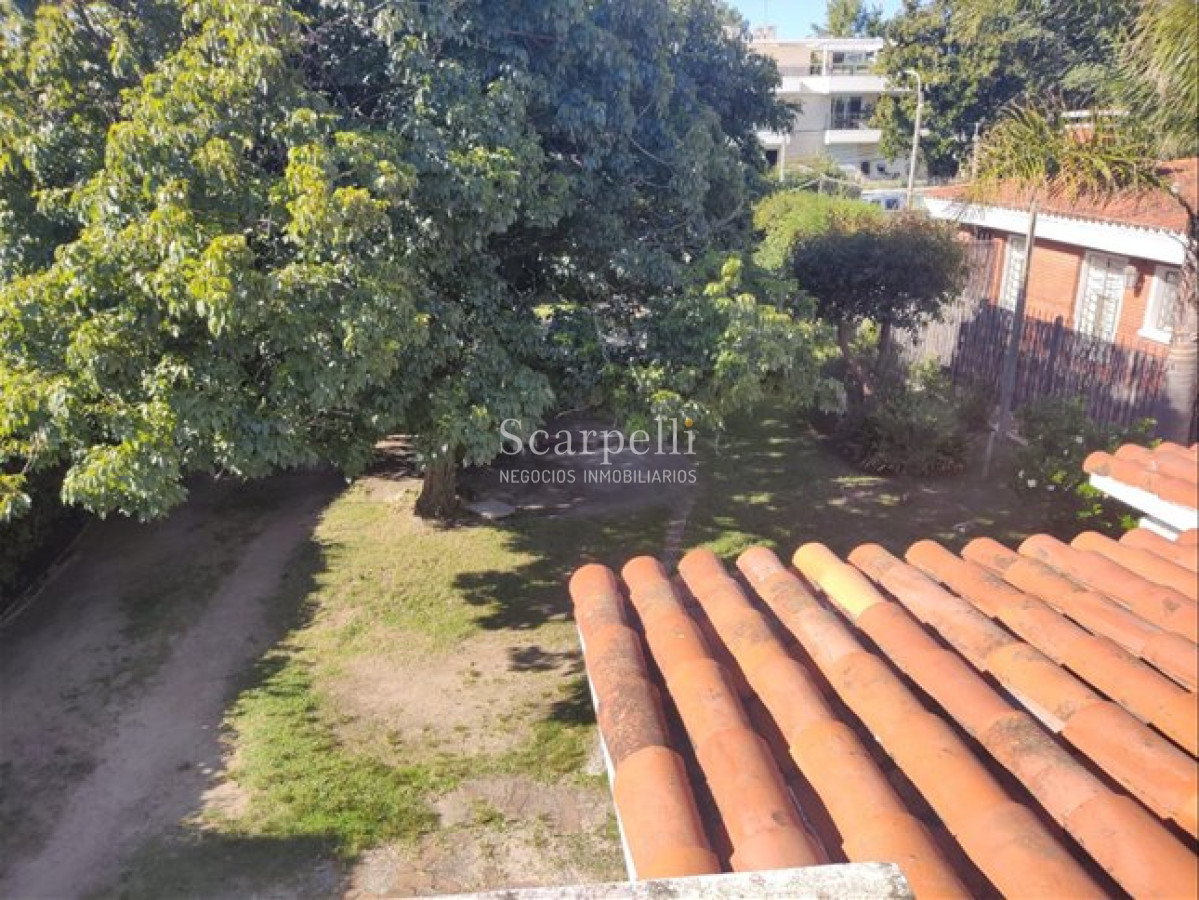 Casa ID.48 - Venta Casa Padrón Único Carrasco 3 Dormitorios Servicio Aro