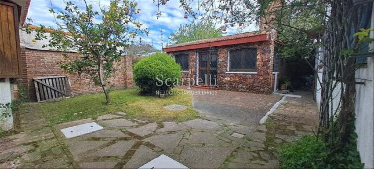 Casa ID.48 - Venta Casa Padrón Único Carrasco 3 Dormitorios Servicio Aro
