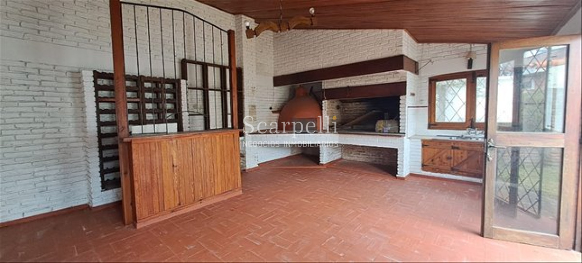 Casa ID.48 - Venta Casa Padrón Único Carrasco 3 Dormitorios Servicio Aro
