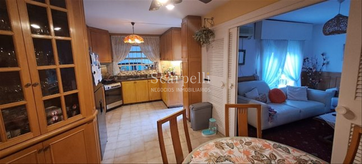 Casa ID.54 - Venta Casa Carrasco Sur Terreno 1000 M2 Piscina 2 Suites