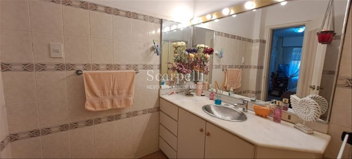 Casa ID.54 - Venta Casa Carrasco Sur Terreno 1000 M2 Piscina 2 Suites
