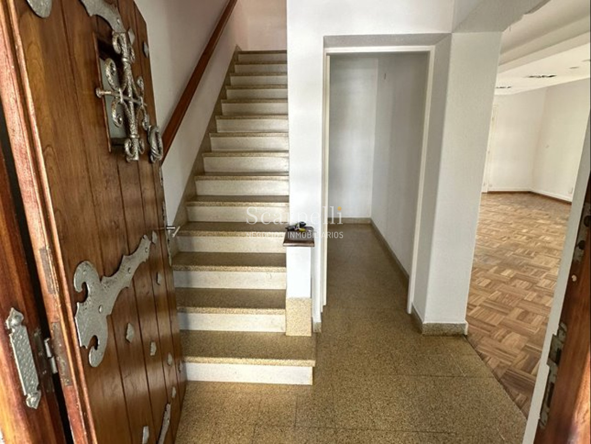 Casa ID.21 - Alquiler Anual Importante Chalet Punta Del Este Península