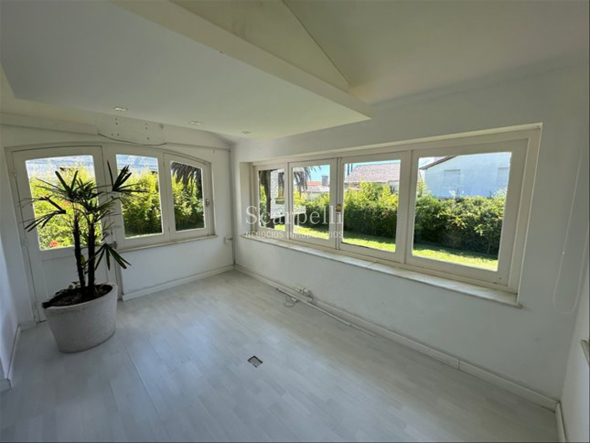 Casa ID.21 - Alquiler Anual Importante Chalet Punta Del Este Península