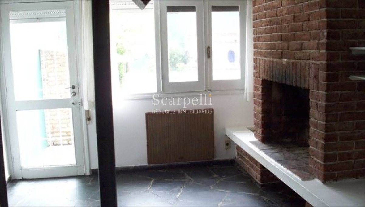 Casa ID.62 - VENTA CHALET CARRASCO 6 DORMITORIOS AROCENA PROXIMO