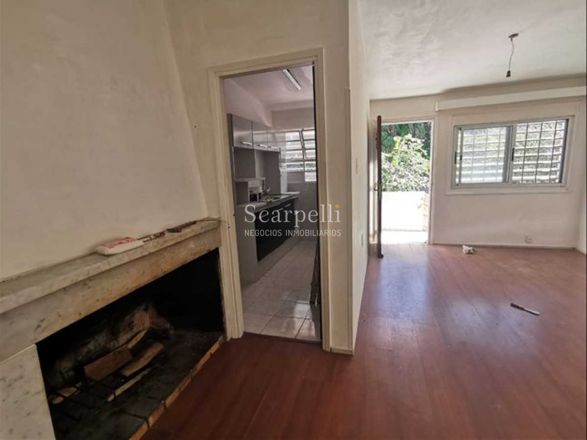 Casa ID.27 - CARRASCO SUR ALQUILER CASA FONDO 2 DORMITORIOS RAMBLA PROX