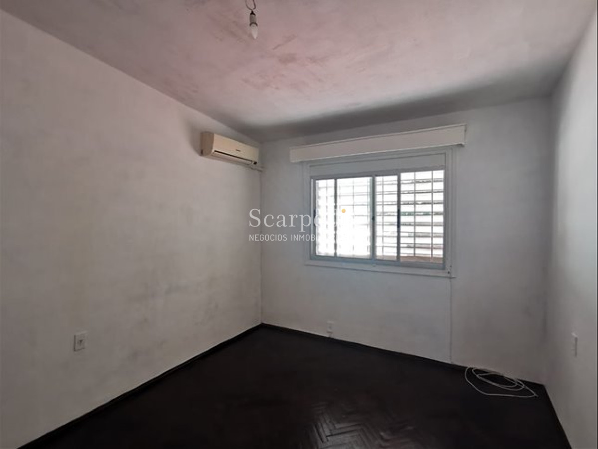 Casa ID.27 - CARRASCO SUR ALQUILER CASA FONDO 2 DORMITORIOS RAMBLA PROX