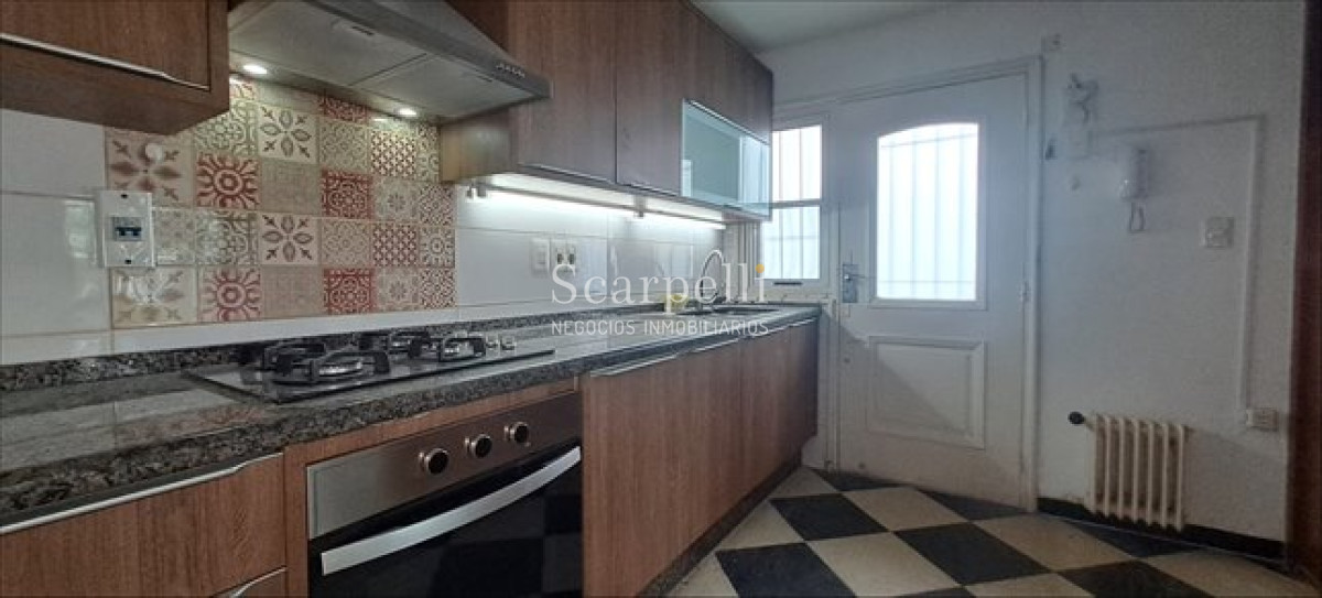Casa ID.28 - ALQUILER CASA PUNTA GORDA 3 DORMITORIOS FONDO CALEFACCION