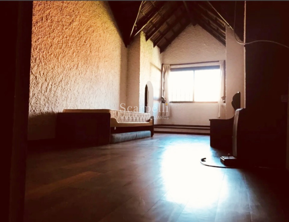 Casa ID.30641 - ALQUILER CASA CARRASCO 3 DORMITORIOS 3 BAÑOS FONDO PISCINA FAMILIA O EMPRESA