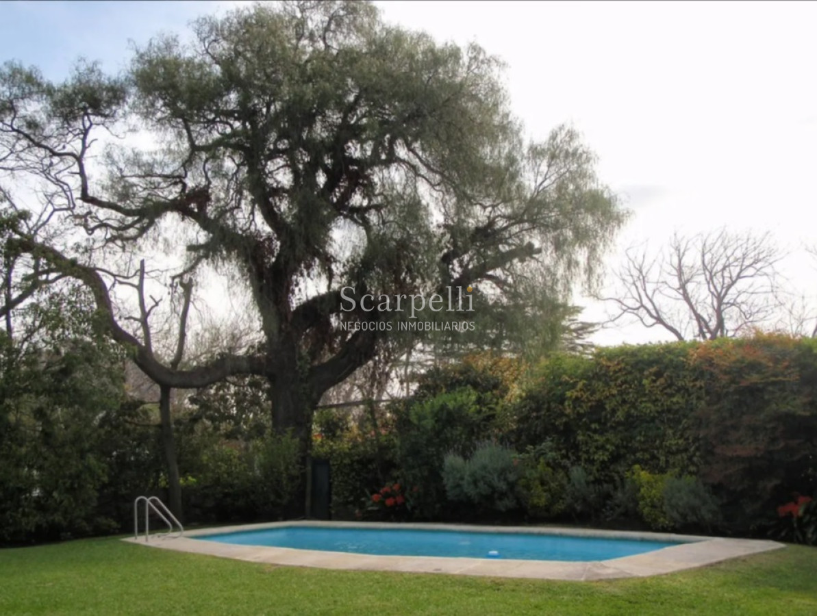 Casa ID.30641 - ALQUILER CASA CARRASCO 3 DORMITORIOS 3 BAÑOS FONDO PISCINA FAMILIA O EMPRESA