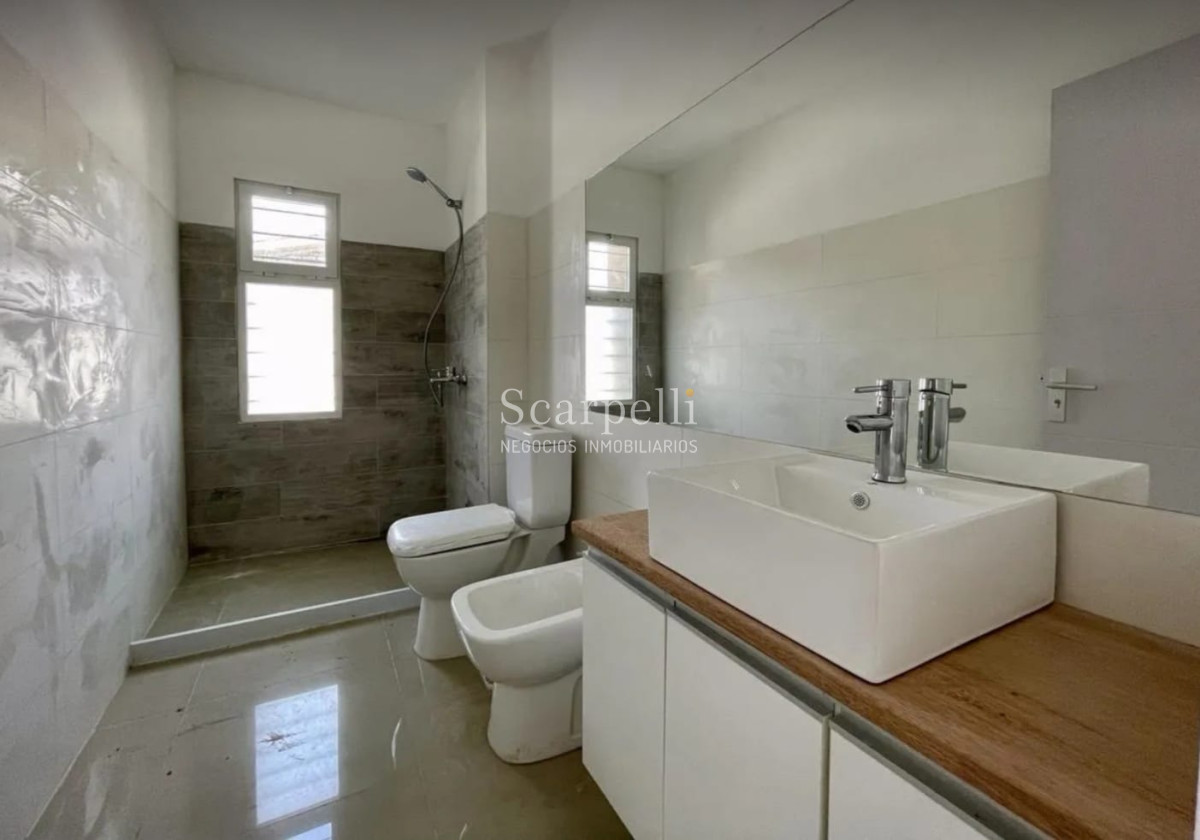 Casa ID.32337 - VENTA CASA SOLYMAR A ESTRENAR PROPIEDAD HORIZONTAL BAJADA 19 PROXIMO.