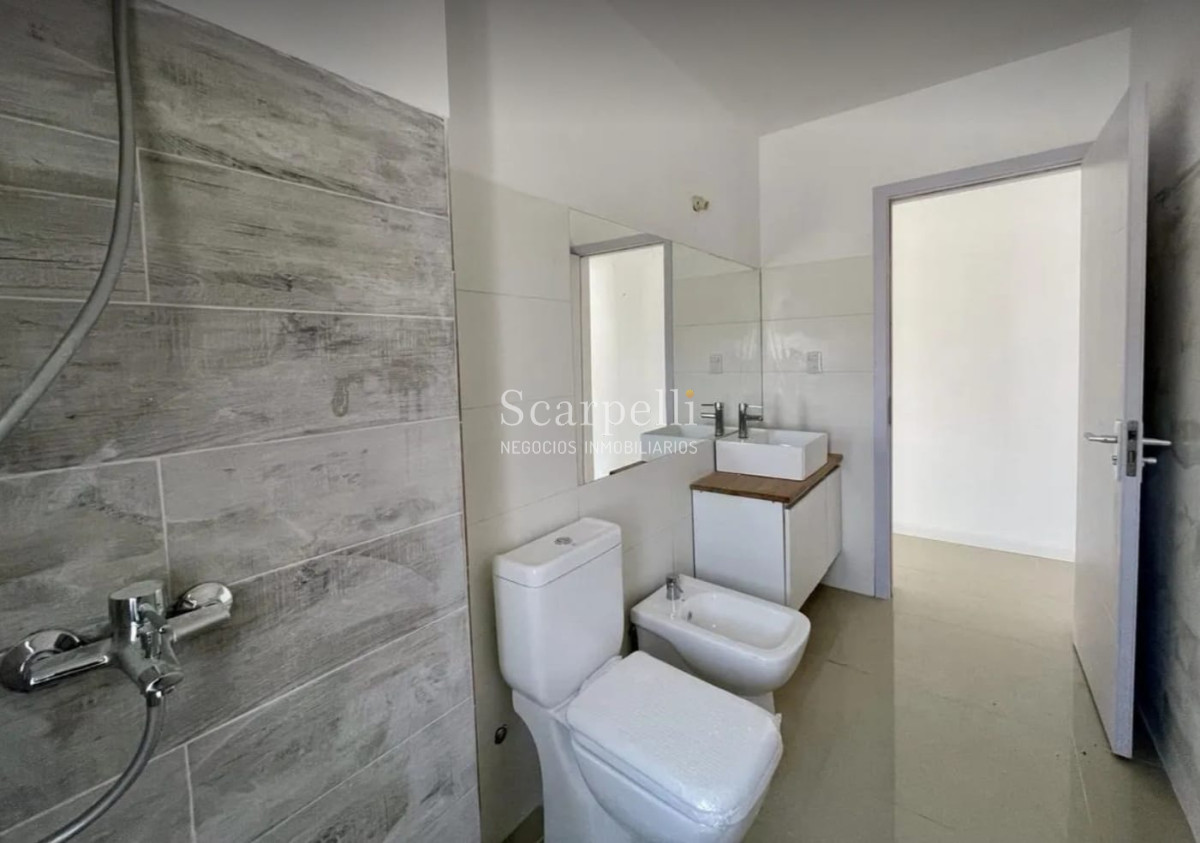 Casa ID.32337 - VENTA CASA SOLYMAR A ESTRENAR PROPIEDAD HORIZONTAL BAJADA 19 PROXIMO.