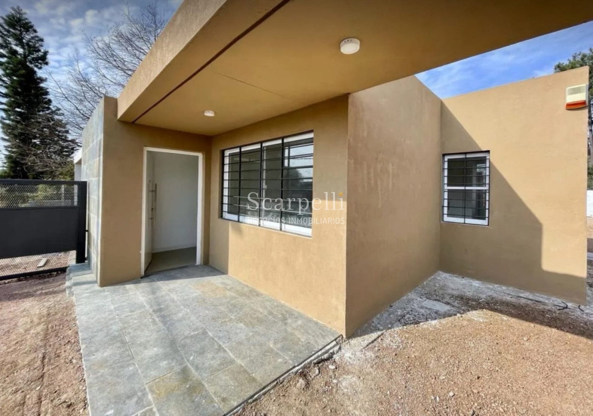 Casa ID.32337 - VENTA CASA SOLYMAR A ESTRENAR PROPIEDAD HORIZONTAL BAJADA 19 PROXIMO.