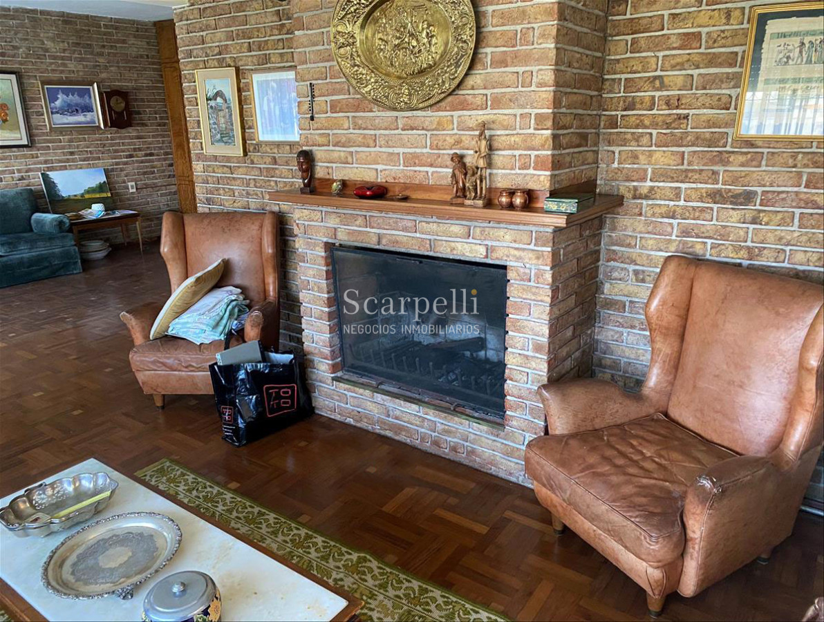 Casa ID.33130 - Padrón Único Punta Gorda 1 planta 3 dormitorios 2 baños fondo barbacoa.-