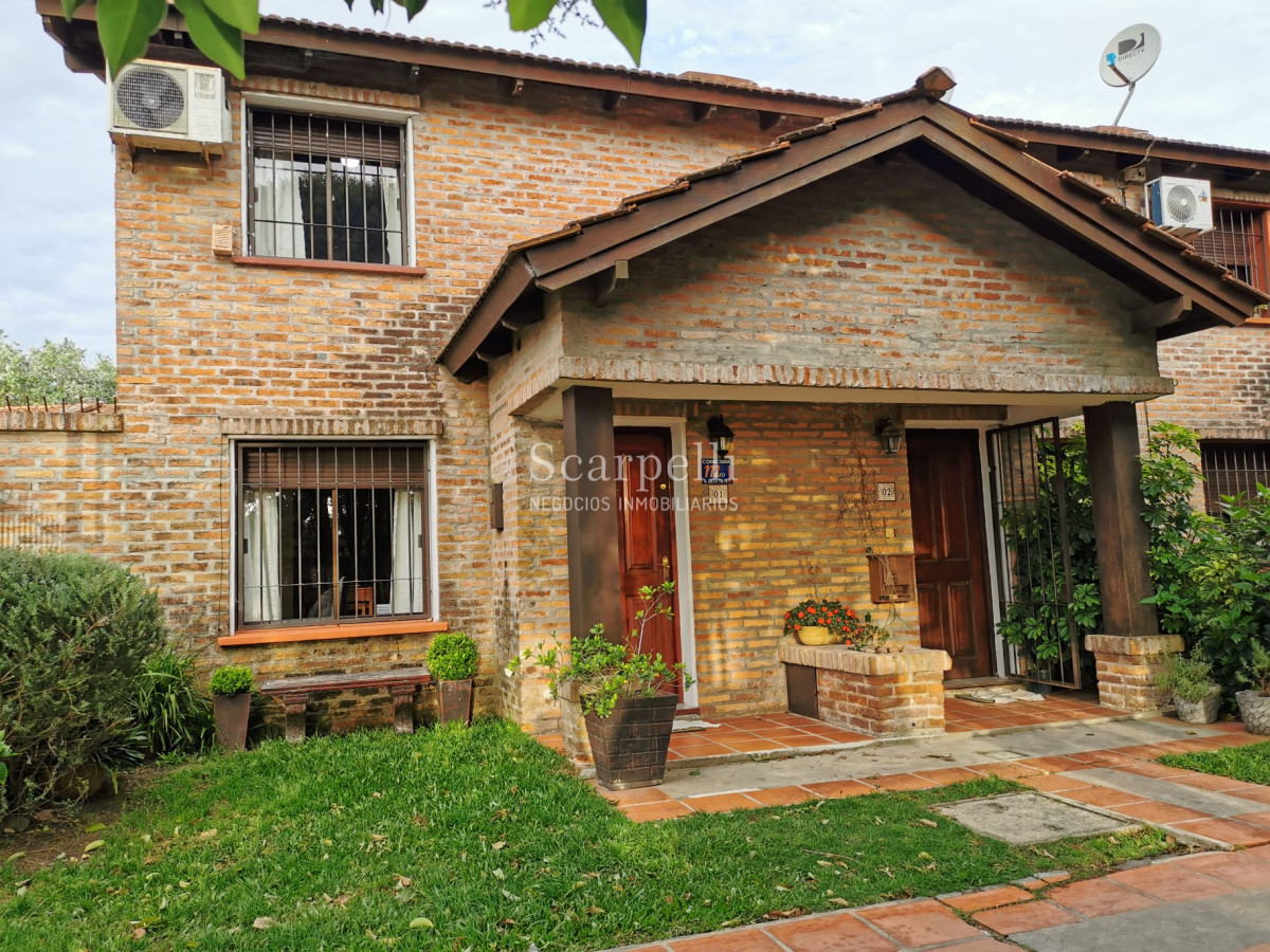 Casa ID.34497 - VENTA CASA CANELONES BARRIO CERRADO  PROXIMO CAR ONE TIENDA INGLESA MOSCA ANCAP