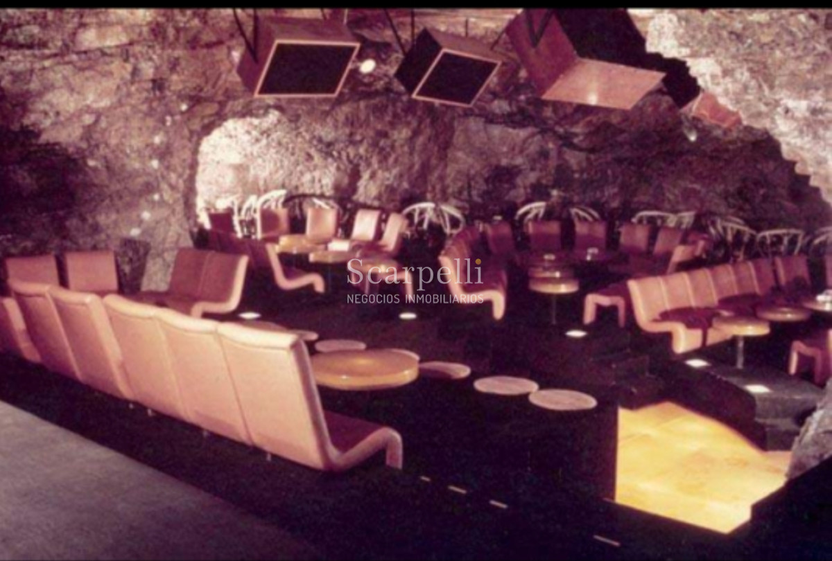 Casa ID.37211 - Estupenda Arquitectura de los años 70  en Las Grutas muy próximo al Mar & Punta Ballena