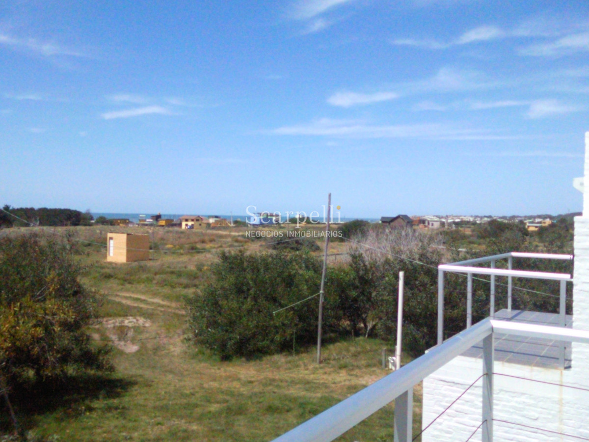 Casa ID.3773 - Moderna con vista al océano en 2 plantas