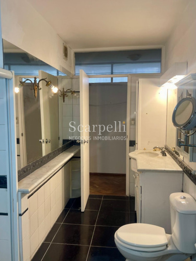 Casa ID.50479 - Alquiler De Gran Casa Sobre Av. Bolivia, Ideal Empresa Residencialprendimiento