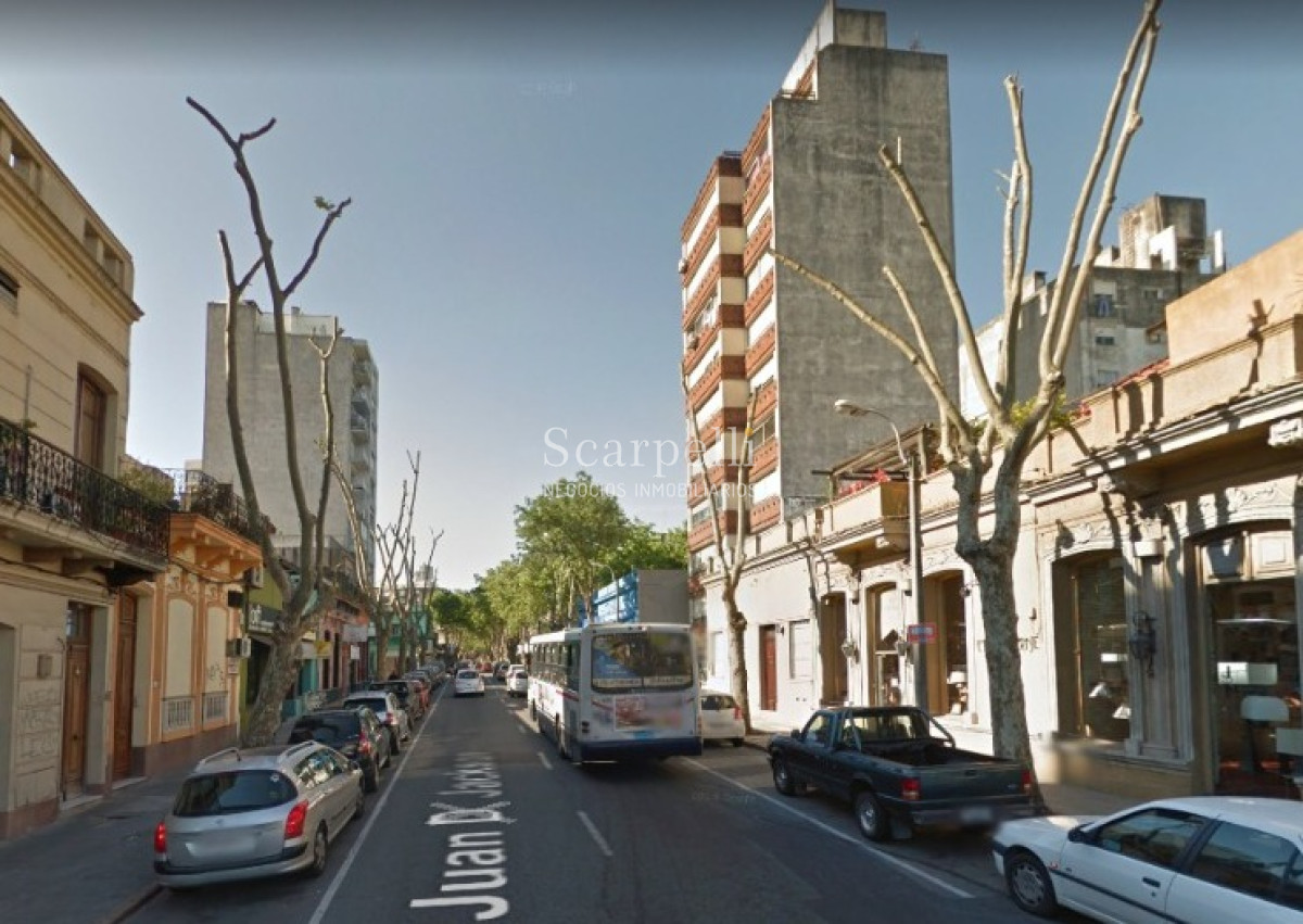 Casa ID.38735 - VENTA CASA PADRÓN ÚNICO CORDON SUR JACKSON Y MALDONADO DENTRO DEL DISTRITO DISEÑO, ILUMINACIÓN & DECORACIÓN DE MONTEVIDEO