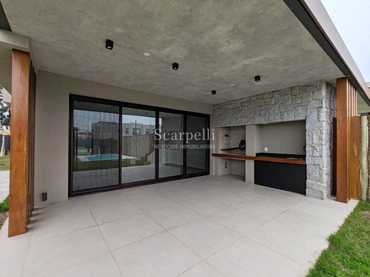 Casa ID.48909 - Estrene Con Renta Segura desde Octubre 2025 Barrio Parque II con Centro Comercial a escasos 380 mts.