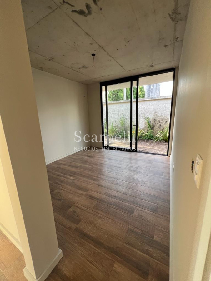 Casa ID.40347 - Carrasco Sur Proximo Escuela Naval en entorno muy  íntimo y de categoría a Estrenar proximamente.-