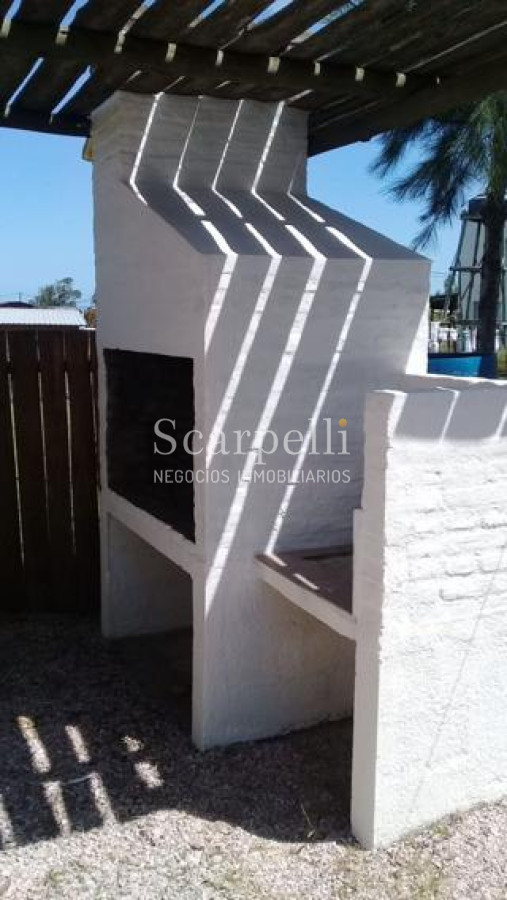 Casa ID.41985 - PUNTA RUBIA CABAÑA MUY PROLIJA COMPLETA MUY PRÓXIMO a Av. Las Maravillas y Almacén de Arrarte